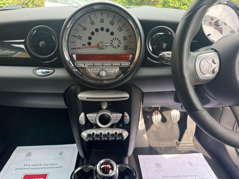 MINI HATCH 1.6 John Cooper Works Euro 5 3dr 2010