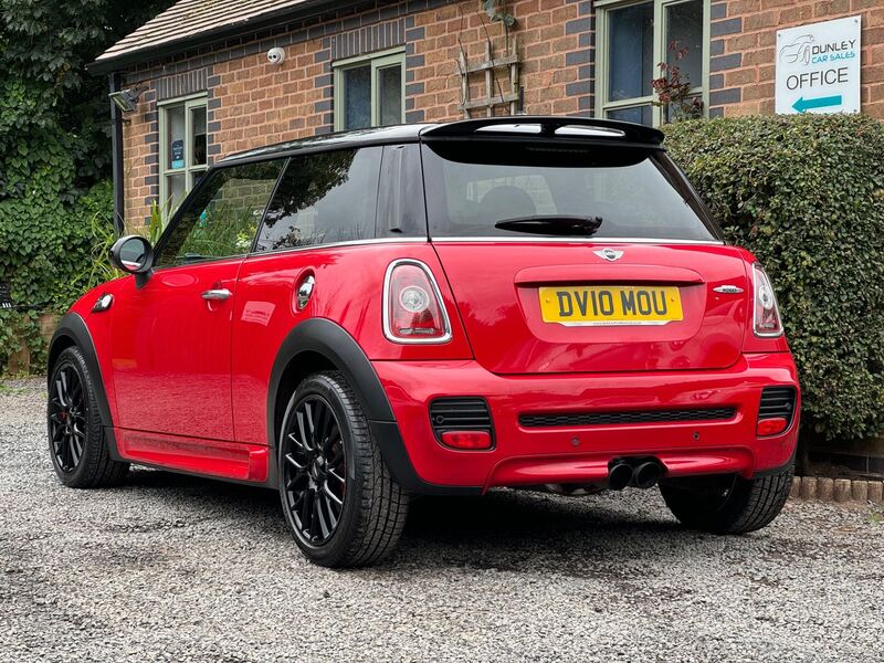 MINI HATCH 1.6 John Cooper Works Euro 5 3dr 2010