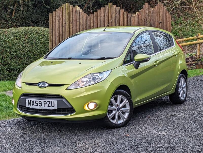 FORD FIESTA 1.25 Zetec 5dr 2010