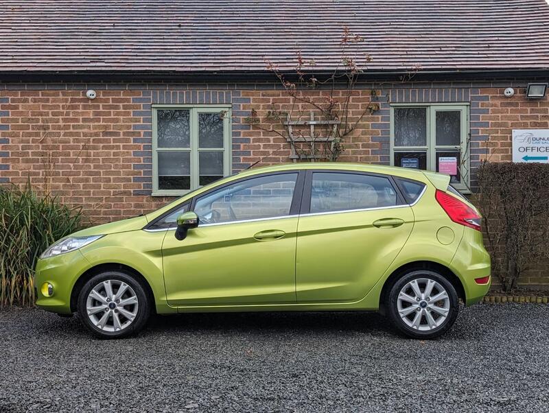 FORD FIESTA 1.25 Zetec 5dr 2010