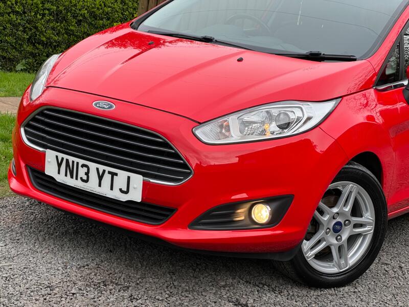 FORD FIESTA 1.0 Zetec Euro 5 (s/s) 3dr 2013