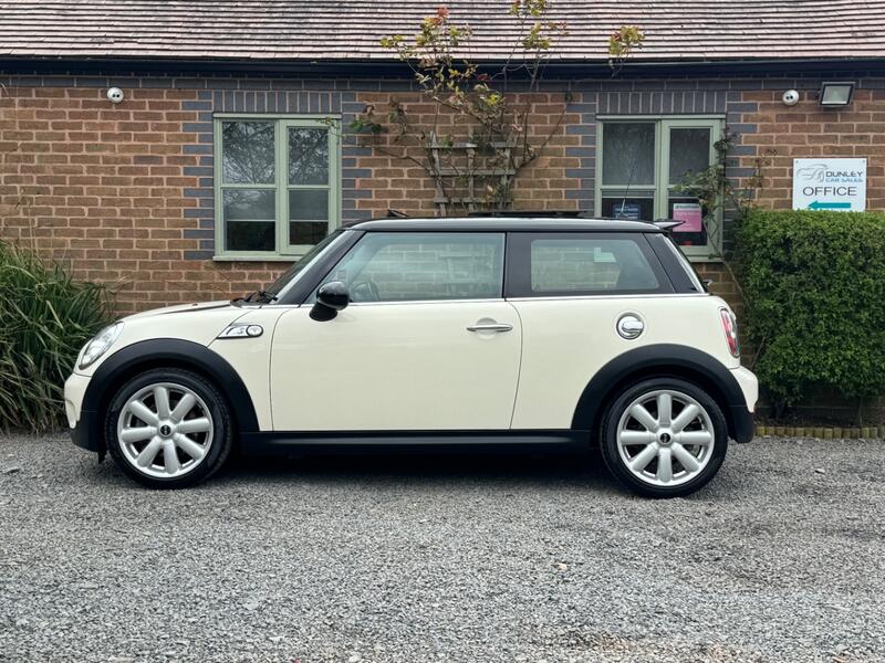 MINI HATCH 1.6 Cooper S Euro 5 3dr 2009