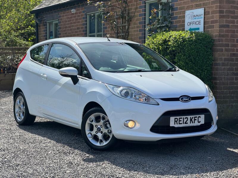 FORD FIESTA 1.25 Zetec 3dr 2012