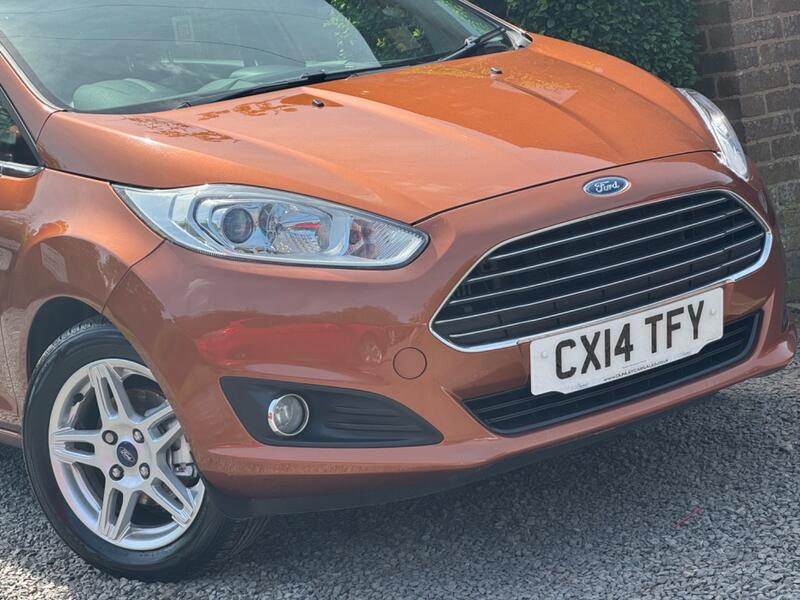 FORD FIESTA 1.0T EcoBoost Zetec Euro 5 (s/s) 5dr 2014