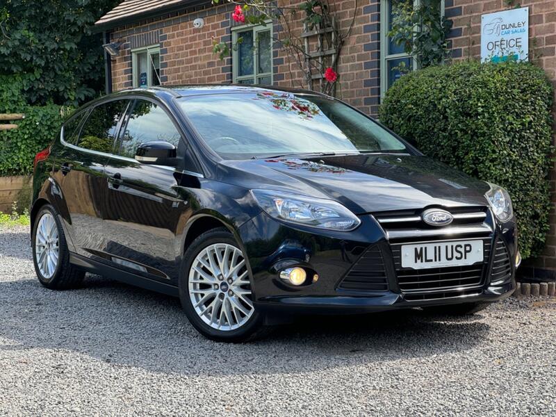 FORD FOCUS 1.6 Zetec Euro 5 5dr 2011