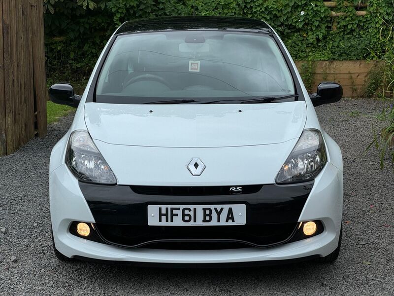 RENAULT CLIO 2.0 Renaultsport Euro 5 3dr 2011