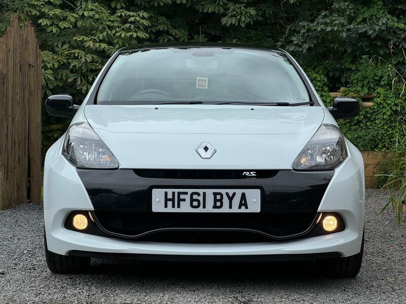 RENAULT CLIO 2.0 Renaultsport Euro 5 3dr 2011