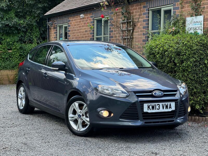 FORD FOCUS 1.0T EcoBoost Zetec Euro 5 (s/s) 5dr 2013