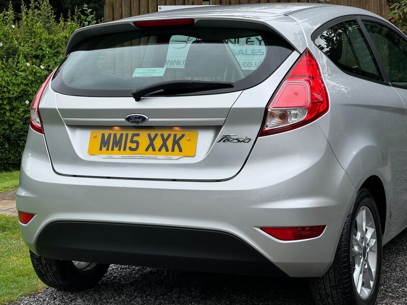 FORD FIESTA 1.25 Zetec Euro 6 3dr 2015