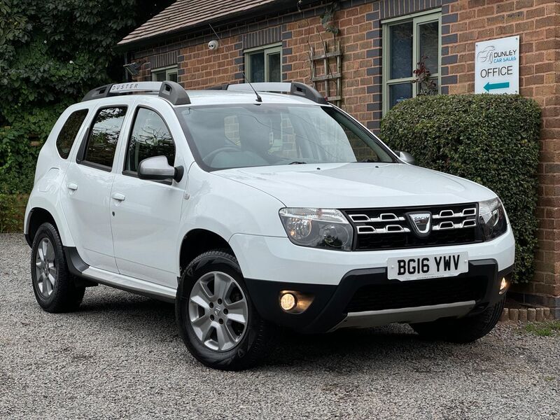 DACIA DUSTER 1.5 dCi Laureate Euro 6 (s/s) 5dr 2016