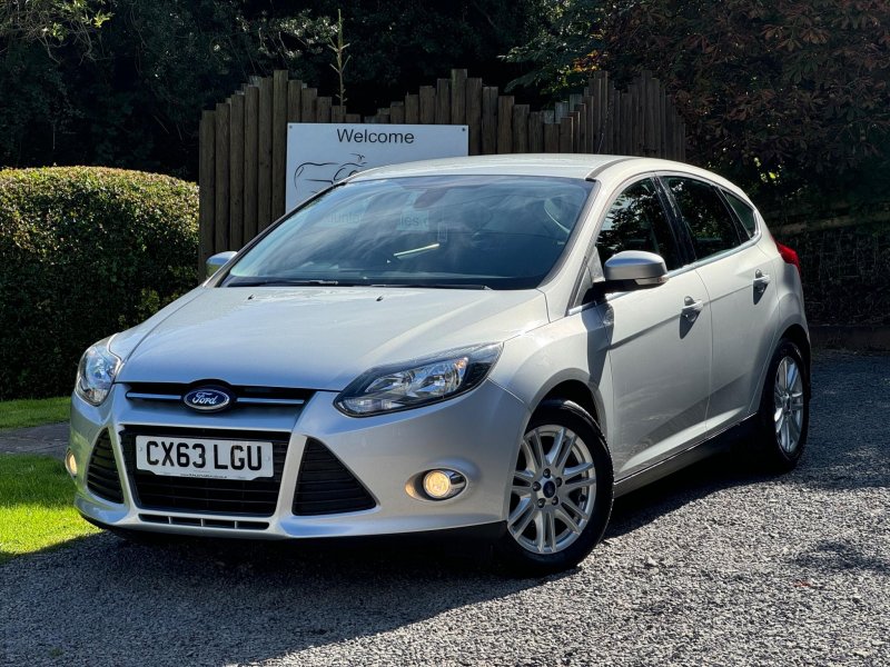 FORD FOCUS 1.0T EcoBoost Titanium Euro 5 (s/s) 5dr 2013