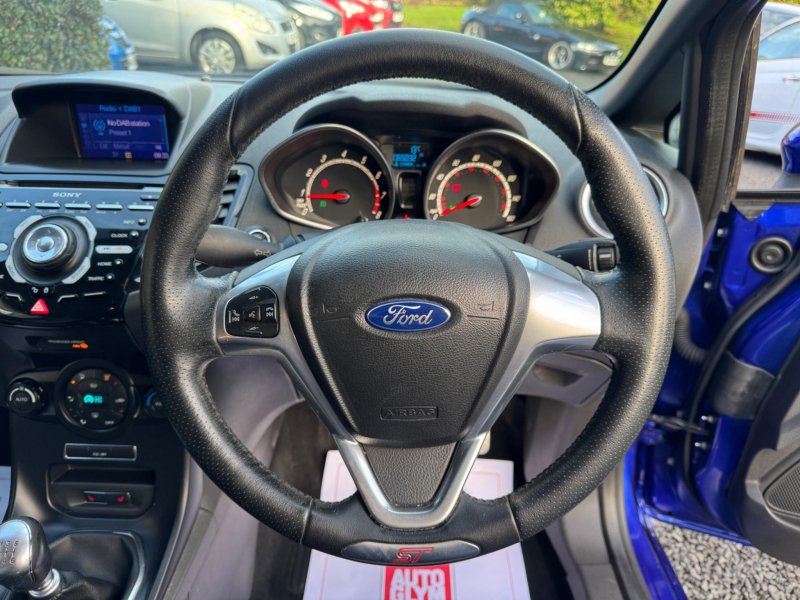 FORD FIESTA 1.6T EcoBoost ST-2 Euro 5 3dr 2013