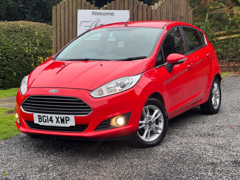 FORD FIESTA 1.25 Zetec Euro 5 5dr 2014