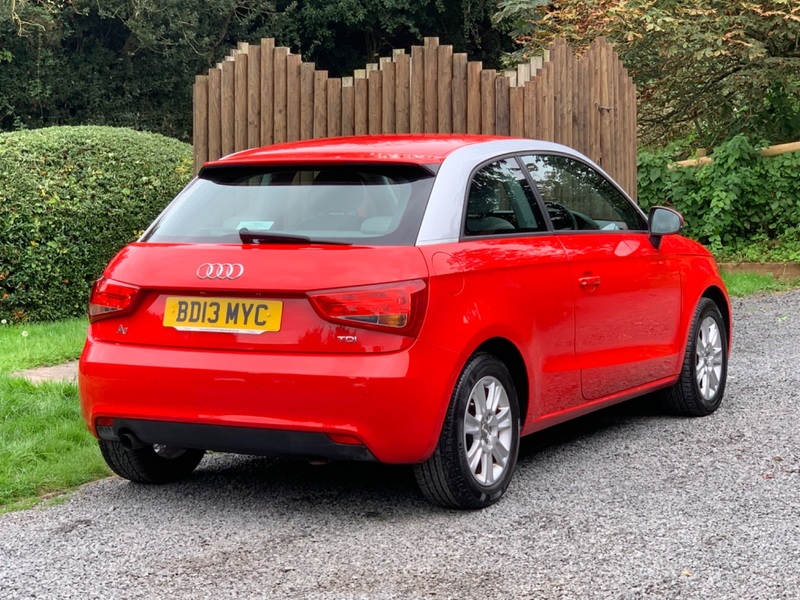 AUDI A1 1.6 TDI SE Euro 5 ss 3dr 2013